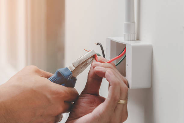 Best Emergency Electrical Repair Services  in New London, WI